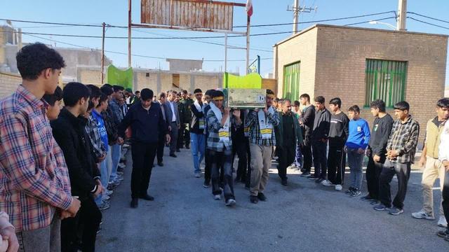 مدارس شهر یاسوج به عطر شهدا معطر شد