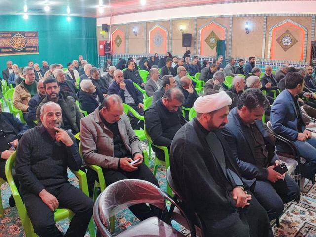 تأکید بر برنامه‌ریزی مالی و جذب جوانان در دوره آموزشی هیأت امنا و خادمین بقاع متبرکه استان مرکزی