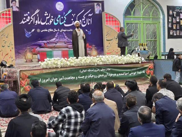 ابراهیمی: شهید، چراغ راه آیندگان و سند افتخار ملت است