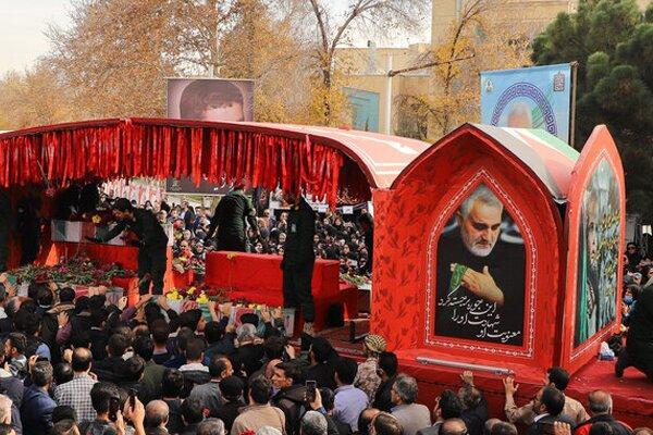 ورود کاروان اهالی بهشت به دانشگاه اصفهان