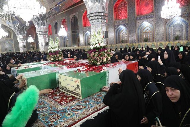 مراسم وداع با پیکر شهدای گمنام در حرم منور امام رضا(ع) برگزار شد