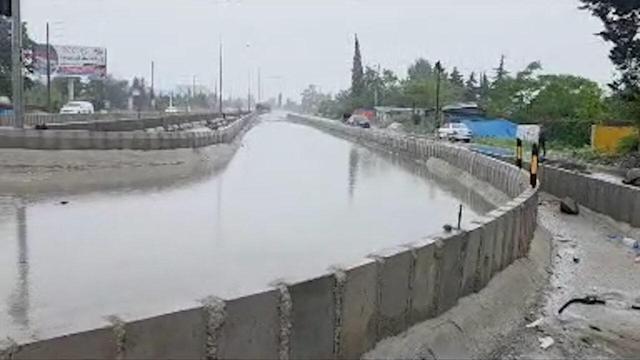 سرهنگ عبادی: ۱۲۹ بریدگی غیرمجاز در راه‌های مازندران وجود دارد