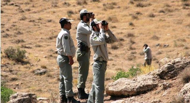 شکارچیان حین شکار در پارک ملی دریاچه ارومیه دستگیر شدند