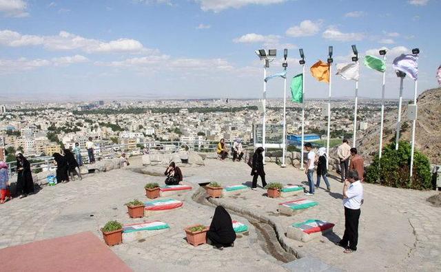 نخستین گلزار شهدای گمنام کلانشهر مشهد، ۲ دهه بدون یادمان!