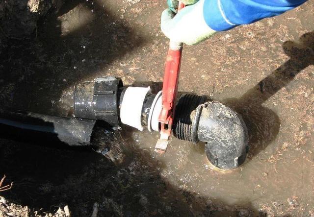 شناسایی و اصلاح ۲۵۰ مورد نشت آب در اهواز