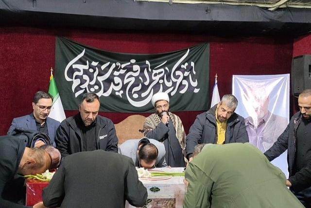 فیلم| وداع با شهید گمنام فاطمی در گردهمایی حسینیه رسانه خراسان جنوبی