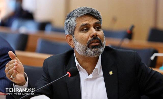 ایجاد زیرساخت‌های لازم برای آبیاری فضای سبز در ۴ سال اخیر/ برخی محلات در منطقه ۴ بعد از ۲۰ سال آسفالت شدند