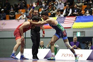 ابوالفضل زهره وند به مدال نقره دست یافت