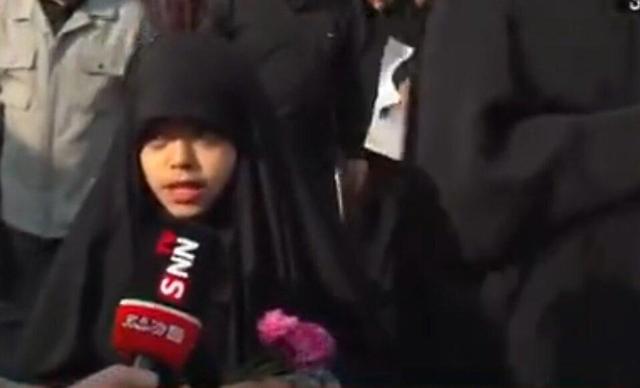 صحبت‌های شیرین دختر دهه نودی: چون پیش شهدا هستم حسم خوبه + ویدئو