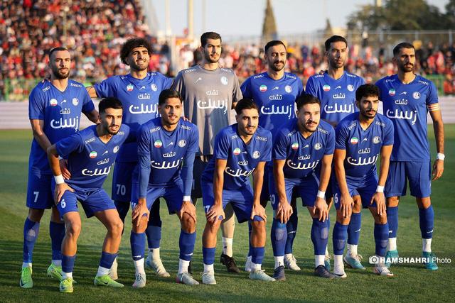 آن ۷ گل را فراموش کنید | آخرین تلاش‌های گلر اسپانیایی استقلال برای فیکس ماندن + عکس