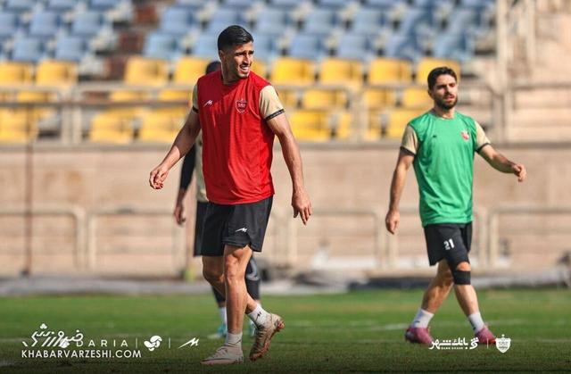امیدواری‌های اوسمار برای پیروزی در دربی بیشتر شد/ یک نکته منفی و نگران کننده در تمرین پرسپولیس