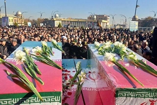 همدان غرق در عطر حضور لاله‌های گمنام شد