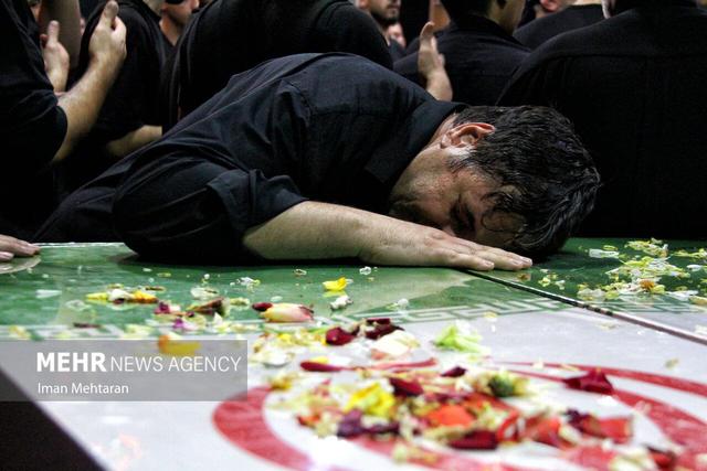 مراسم شب شهادت حضرت زهرا(س) و وداع با شهدای گمنام در کرمانشاه