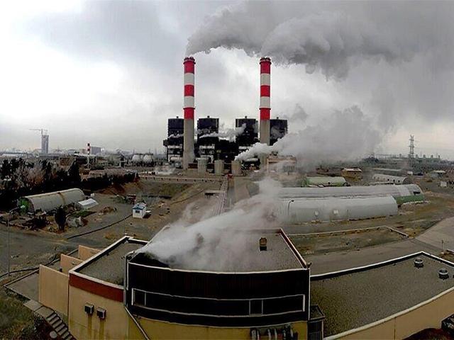 فرشی: مازوت‌سوزی در نیروگاه‌های تبریز و بناب قطع شده است