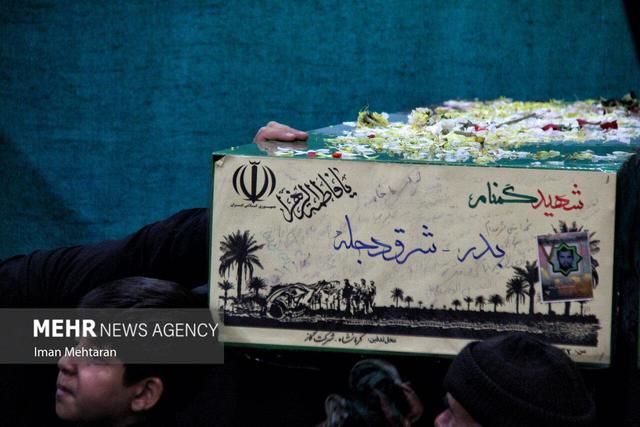 تشییع شهدای خوش‌نام بر دستان عزاداران فاطمی در یاسوج