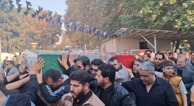 ورود پیکرهای مطهر شهدای گمنام به مصلی کرج