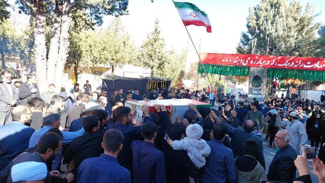 تشییع خوشنام جزیره مجنون در دانشگاه فرهنگیان کهگیلویه وبویراحمد