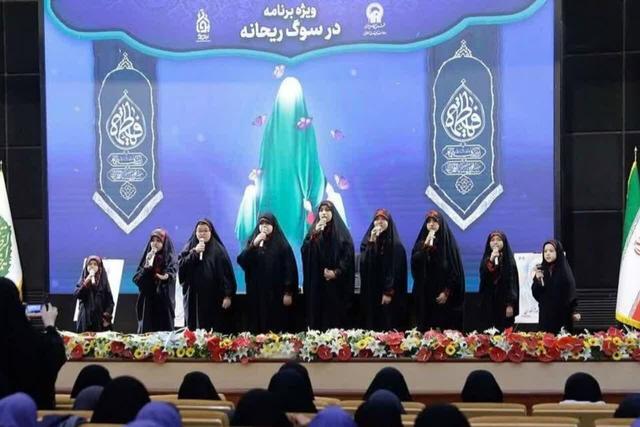 اجتماع باشکوه دختران نوجوان در سوگ حضرت زهرا (س) در حرم رضوی برگزار شد
