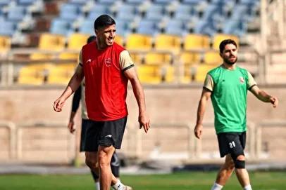 تمرین بازیکنان پرسپولیس در هوای آلوده تهران+ عکس