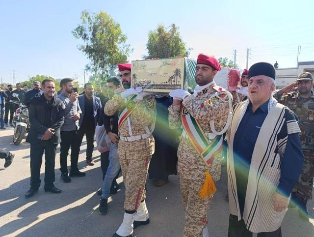 فیلم| آخرین وداع با شهید گمنام دفاع مقدس در سازمان قضایی نیروهای مسلح خوزستان