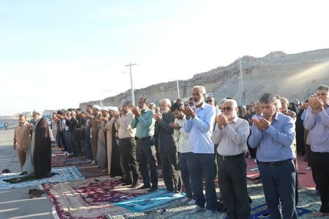 نماز باران در کوهستان پارک پنجعلی بندرعباس اقامه شد