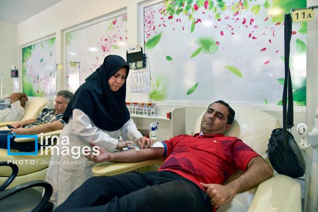 اهدای ۴۶۶ واحد خون در سالروز شهادت حضرت زهرا (س) در اصفهان