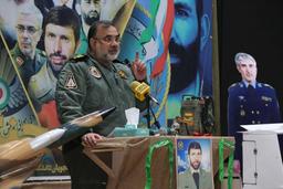 محتوای آموزه‌های دفاع مقدس به روزرسانی شود