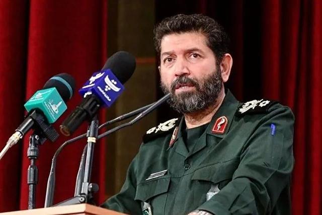 سردار حسن‌زاده: مکتب بسیج به بزرگترین تهدید برای نظام سلطه تبدیل شده است / در تهران بالغ بر ۳ هزار گروه جهادی داریم + فیلم