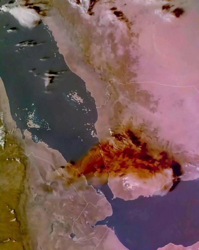 فوران ناگهانی آتشفشان اتیوپی و مدیریت موفق ترافیک هوایی منطقه با مشارکت ایران