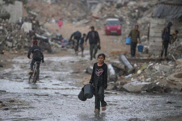 آنروا: اشغالگران مانع ورود کمک‌ها به غزه می‌شوند