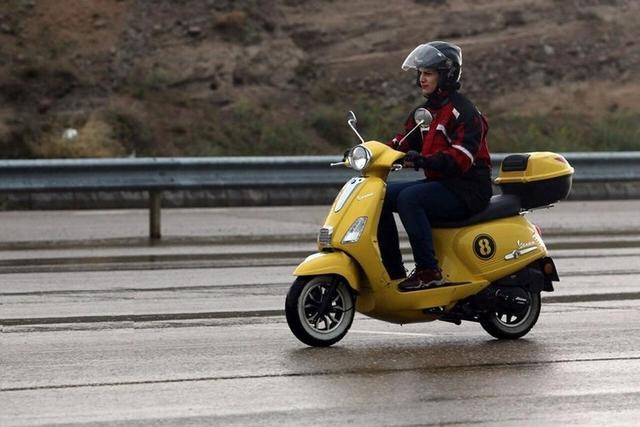 ماجرای دستگیری بانوان موتور سوار برای نپرداختن خسارت