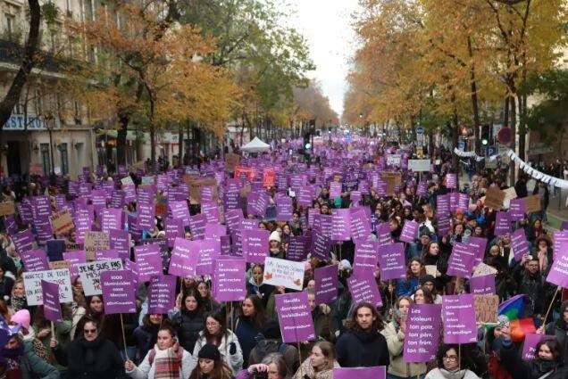 از خیابان‌های اروپا تا اردوگاه‌های فلسطین؛ زنان مسلمان هدف خشونت مضاعف