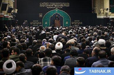 عکس: آخرین شب مراسم عزاداری ایام شهادت حضرت فاطمةالزهرا سلاماللهعلیها در حسینیه امام خمینی(ره)