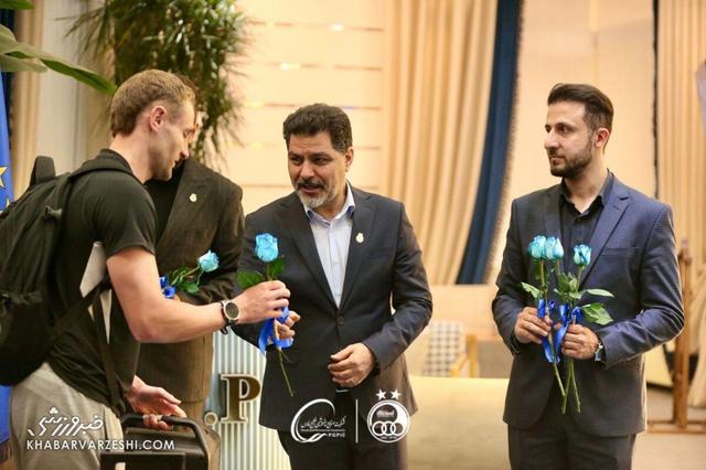 استقلال با گل آبی به استقبال الوصل رفت +عکس