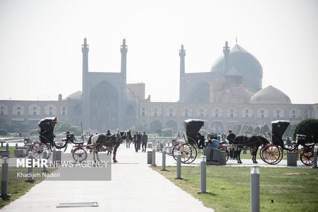 هوای اصفهان برای عموم آلوده است؛ ۱۲ ایستگاه در وضعیت قرمز