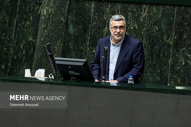 نمایندگان از پاسخ‌های وزیر بهداشت قانع شدند