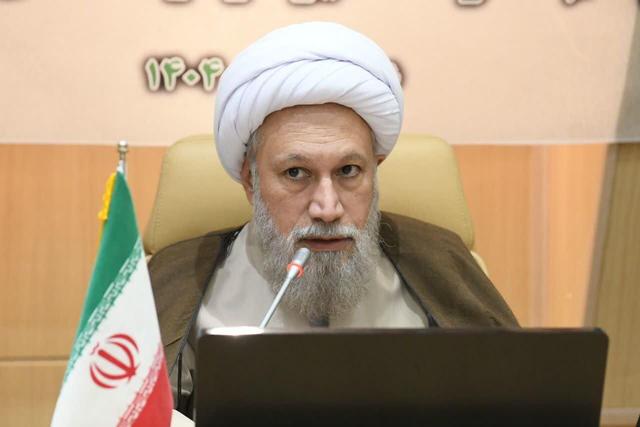 جلسات شورای اداری در فارس باید به فکر حل مشکلات مردم باشد