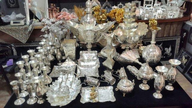 ظروف نقرهای ۱۲ میلیاردی مسروقه در اصفهان کشف شد