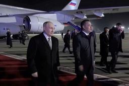 پوتین وارد قرقیزستان شد+ فیلم