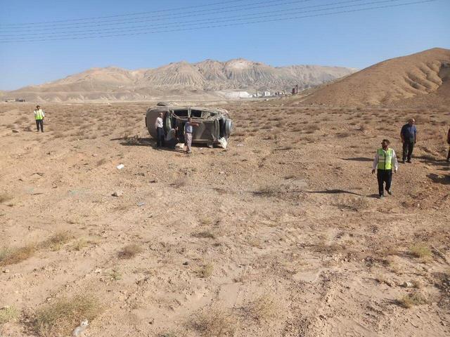 فرزندی پور: واژگونی سمند در اتوبان قم-کاشان یک فوتی داشت