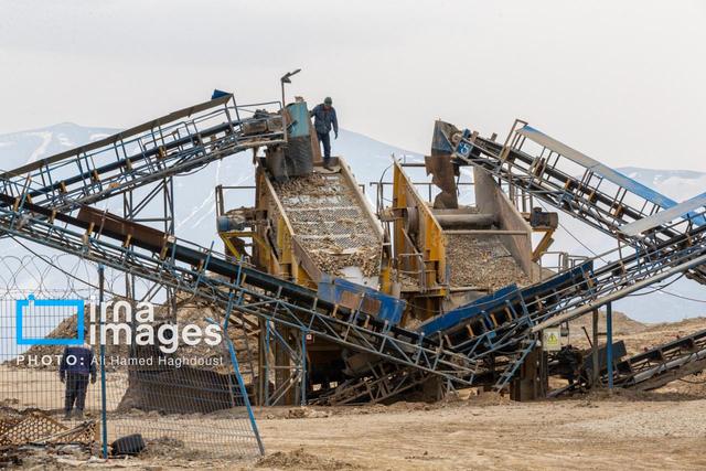 معدن طلای تکاب و امیدی که با دولت چهاردهم دوباره جان گرفت