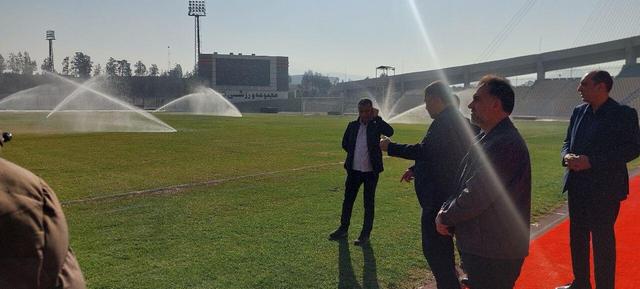 بازدید کارشناسان جهاد کشاورزی استان تهران از زمین چمن ورزشگاه تختی