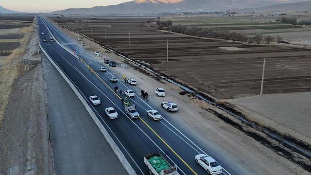 اجرای همزمان پنج تقاطع غیرهمسطح در جاده‌های استان مرکزی