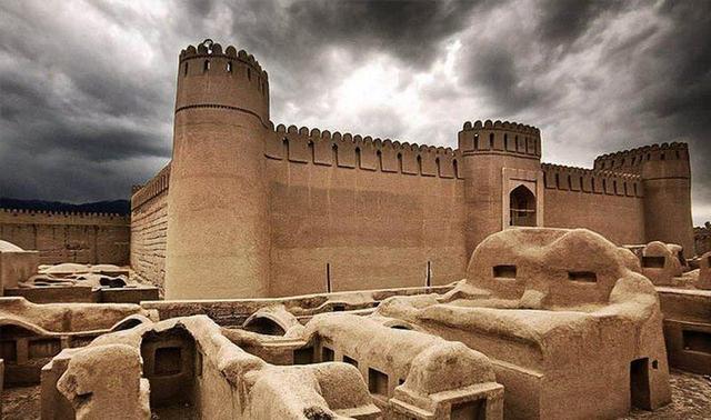 قلعه‌دختر و قلعه‌اردشیر؛ میراث حیرت انگیز کرمان فراموش نشود!