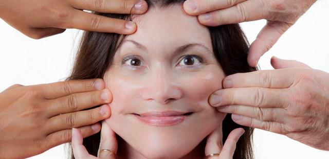 ورزش صورت؛ راهکاری طبیعی برای جوان‌سازی پوست