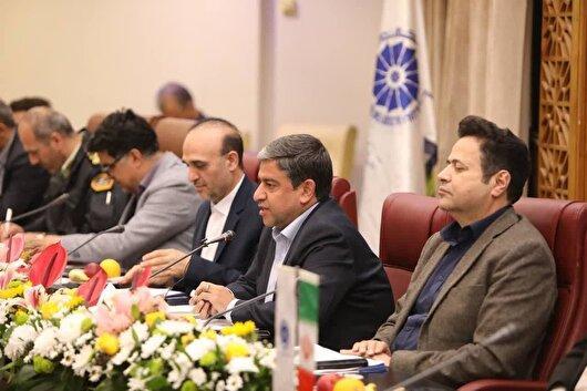 ۵۶ هلدینگ معتبر در مسیر ورود به اردبیل