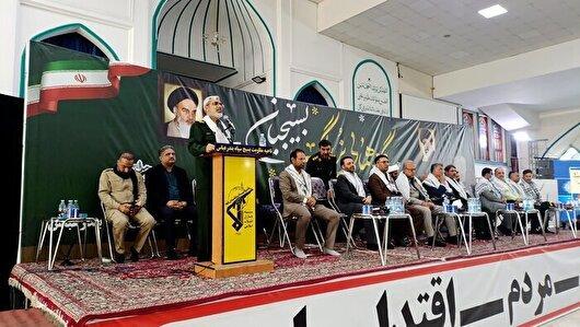 تجمع باشکوه گردان‌های بسیجی در گلزار شهدای بندرعباس
