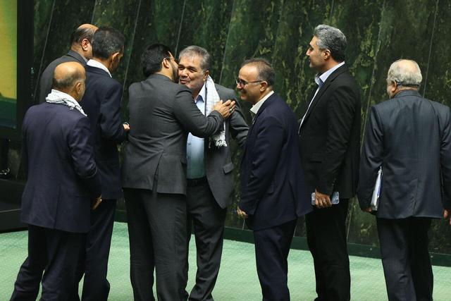 ناطقان نشست علنی چهار شنبه ۵ آذرماه مجلس شورای اسلامی