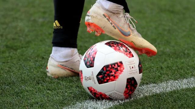 پخش زنده دیدار استقلال ـ الوصل و ۲ دیدار از لیگ قهرمانان اروپا