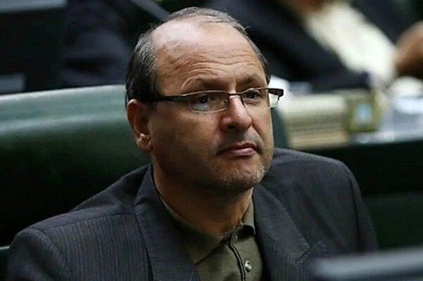 نماینده اصولگرا: همه نمایندگان مجلس سیم کارت سفید دارند/ رفع فیلترینگ دور نیست
